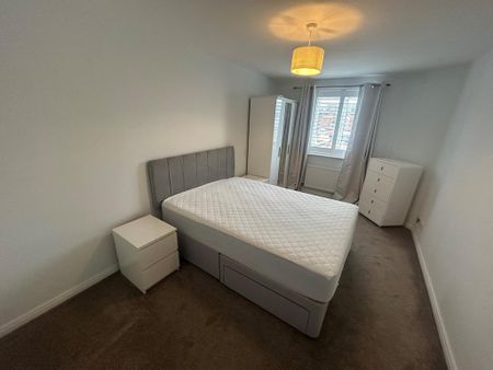 2 bedroom apartment to rent - Photo 4