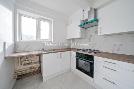 Tooting Grove, London SW17 - Photo 3