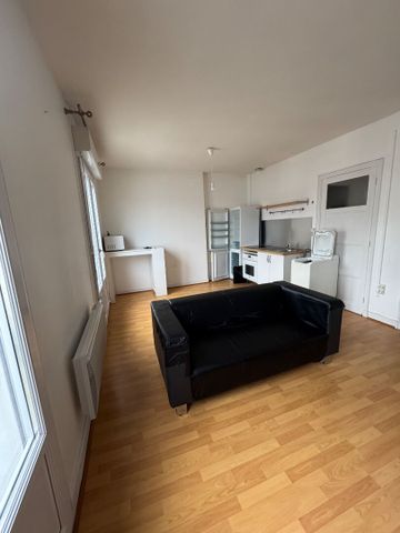 Location Appartement 2 pièces 46m² - Photo 3