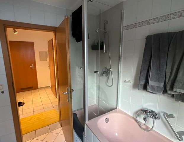 3,5 Zimmer Wohnung in Untergruppenbach mit Burgblick - Foto 1