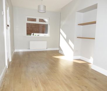 85 Strandburn Drive, Belfast, BT4 1NB - Photo 1