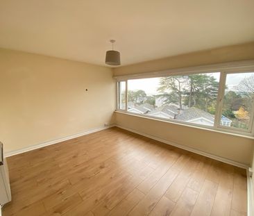 Grove House, Mayals, Swansea, SA3 - Photo 4