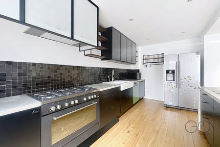 Spacieux et lumineux appartement de ± 140 m² avec jardin et terrasses – Possibilité 3 chambres - Photo 5