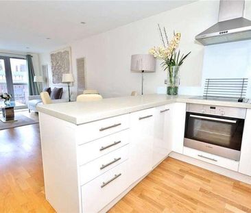 Church Street East, Woking, Surrey, GU21 - Photo 5