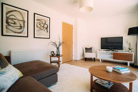 3 bedroom terraced house to rent - Photo 2