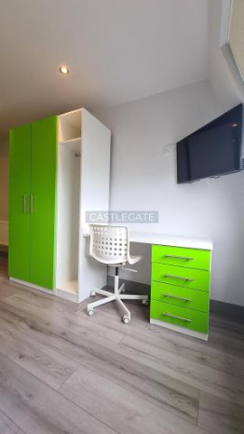 2 bedroom flat share to rent - Photo 5