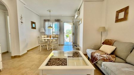 Alquiler de piso en Urbanizacion Casa Peinao II, 6 M - Photo 3