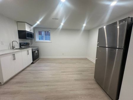 For Lease - 106 Woodpark Place Unit# BASEMENT, Newmarket, Ontario - Photo 3