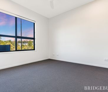 Modern Comfort in a Convenient Narangba Location - Photo 2