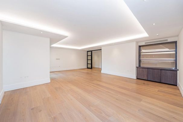 3 bedroom flat to rent - Photo 1