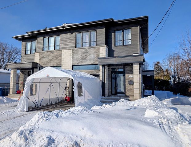 À louer / Appartement - Photo 1
