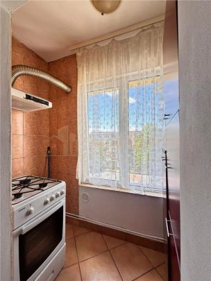 Disponibil la inchiriere apartament 2 camere - Photo 1