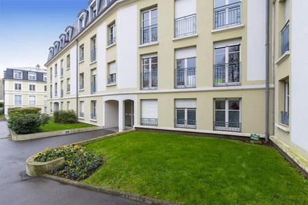 location Appartement T2 DE 66.09m² À ST GERMAIN EN LAYE - Photo 5