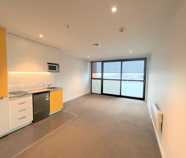 The Orange - Photo 1