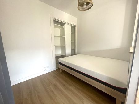 Location Appartement 1 pièce 28m² - Photo 2