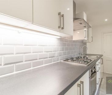 2 bedroom detached house to rent - Photo 6