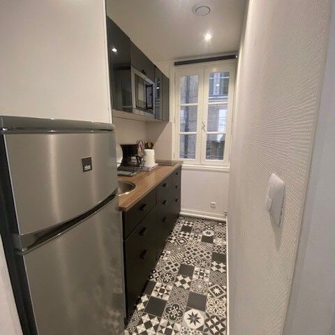 Location appartement 1 pièce, 29.10m², La Rochelle - Photo 1