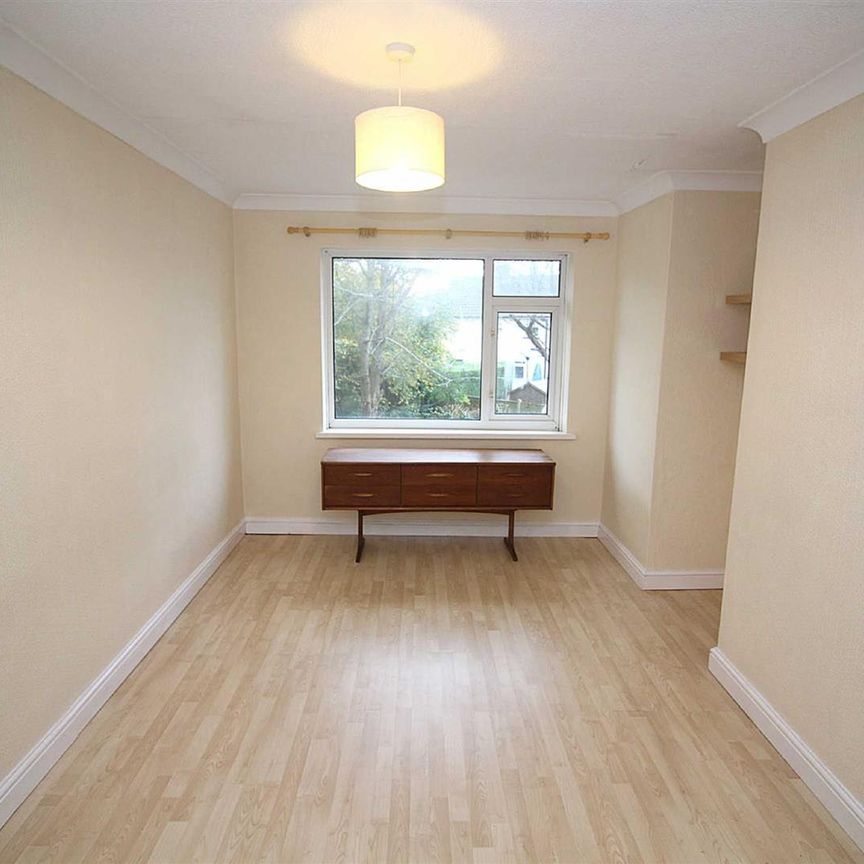 2 Bedroom Flat - Photo 1