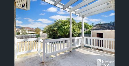 LARGE FAMILY HOME WITH HUGE BACKYARD AND NEIGHBOURING ALLNUT PARK | BESSER+CO - Photo 3