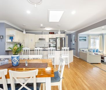 Family Haven in Corlette - 5-bedroom family sized home near the beach - Photo 5