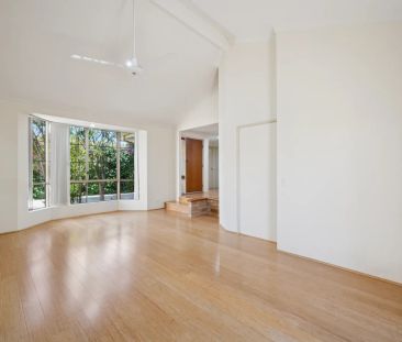 Classic Comfort in Claremont - Photo 1