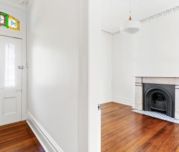 878 Elizabeth Street, Zetland NSW 2017 - Terrace For Rent | Domain - Photo 2