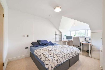 Devonshire Road Nw, Mill Hill East, NW7 - Photo 5