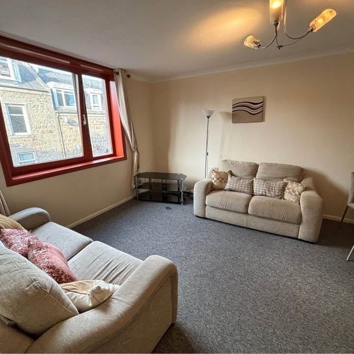 2 Bed Flat, Roslin Terrace, AB24 - Photo 1