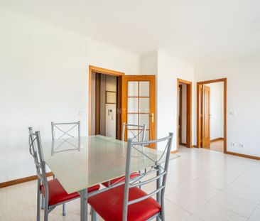 Apartamento T1 - Arrendamento - Photo 6