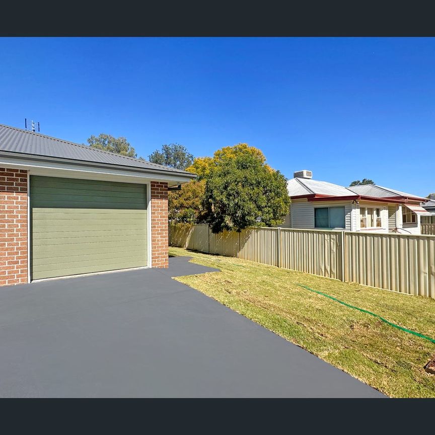 2/79 Stock Road, Gunnedah, NSW 2380 - Photo 1
