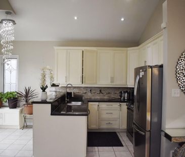 For Lease - 28 Bushberry Road, Brampton, Ontario - Photo 3