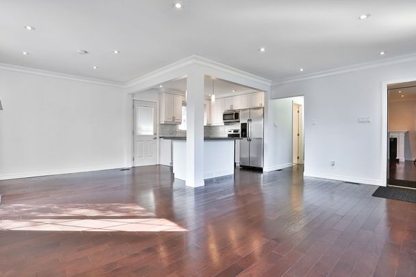 For Lease - 63 Panmure Crescent Unit# Upper, Toronto, Ontario - Photo 1