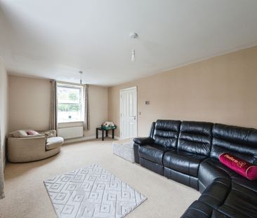 Kendrick Grove, Birmingham - Photo 1