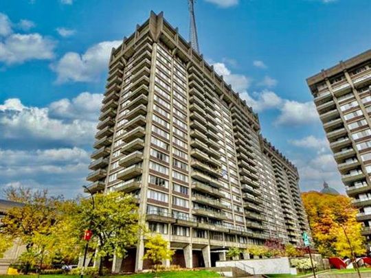 4850 Ch. de la Côte des Neiges - Photo 1