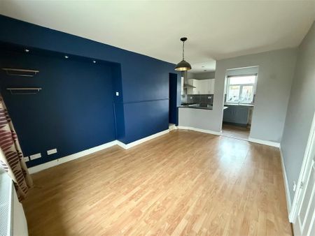 South Avenue, Doncaster, Bawtry - Photo 2