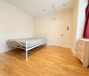Rannock Avenue, London, NW9 - Photo 4
