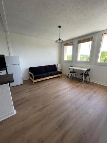 Marignane appartement de type 2 meublé avec cave Centre Ville le parc Camoin la tour avec ascenseur, - Photo 2