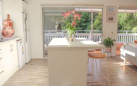 2-Bedroom Cottage in Motuoapa - Photo 4