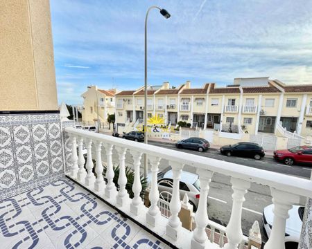 4 BEDROOM GROUND FLOOR APARTMENT - TORREVIEJA - Photo 5