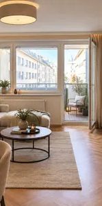 Stilvolle 2-Zimmer-Wohnung mit Loggia, Lift & Klimaanlage in 1050 Wien ab November zu mieten! - Photo 1