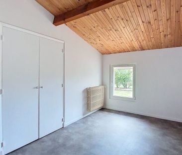 Location Maison 6 pièces 189m² CAGNAC LES MINES 81130 - Photo 6