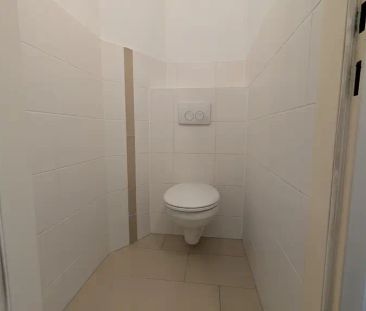 NEU - Lichtdurchflutetes Dachstudio mit Top-Anbindung nahe Donaukanal - Photo 1