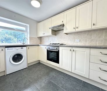 2, Croft House Court, Pudsey, Leeds, West Yorkshire, LS28 7NN - Photo 2
