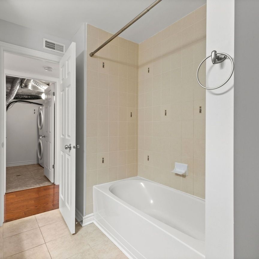 For Lease - 38 Barnstone Drive Unit# 2, Barrhaven, Ontario - Photo 1