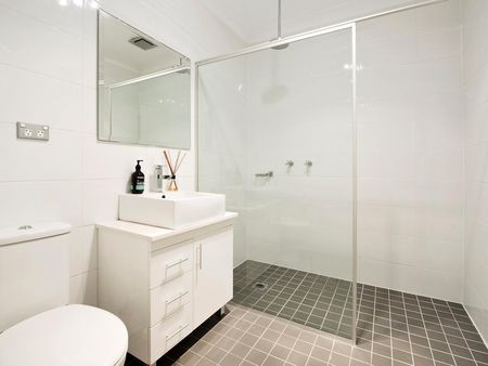 43 Grove Street, St Peters NSW 2044 - House For Rent | Domain - Photo 5