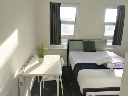 Christchurch Road, Bournemouth - Photo 4