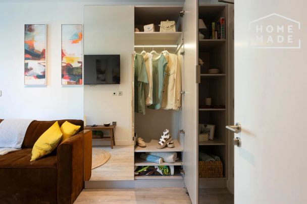 The Rex, Clarence St., KT1 - Photo 1