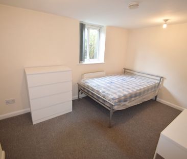 4 bedroom house share to rent - Photo 2