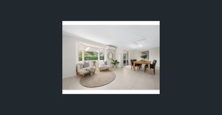 Spacious 5 Bed Home; AC throughout - Photo 3