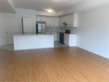 For Lease - 439 Dougall Avenue Unit# # 302, Caledon, Ontario - Photo 5